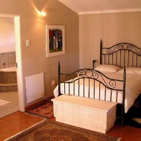 Rose Garden Manor House Appartement Harrismith Buitenkant foto