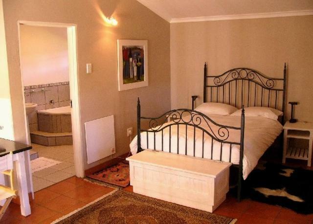 Rose Garden Manor House Appartement Harrismith Buitenkant foto